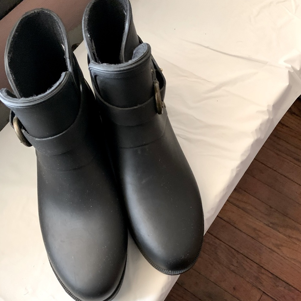 Women’s Shoes